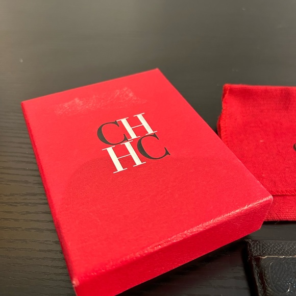 Carolina Herrera Card Holder - Picture 5 of 5